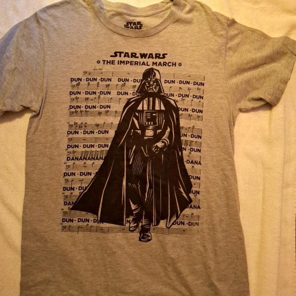 Star Wars Darth Vader tee shirt size Medium